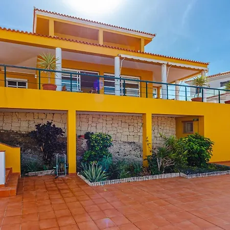 Isabel Vila Costa Adeje (Tenerife)